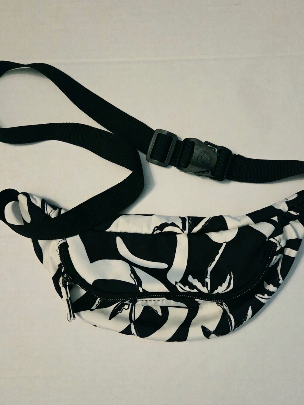 Black & White Print Waist Bag